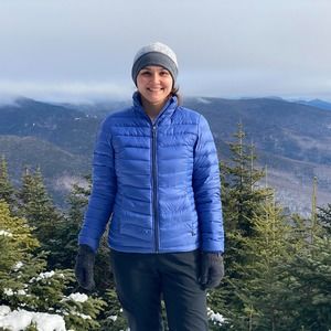 Meet your Posher, Lorena